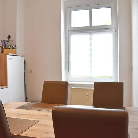 Апартаменты Guwo Gaestewohnung Straupitzstrasse 12 Губен