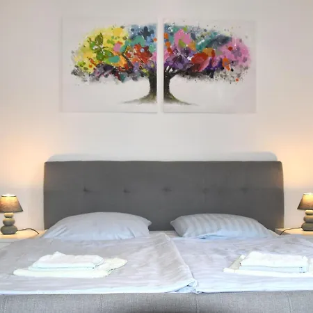 Guwo Gaestewohnung Straupitzstrasse 12 *